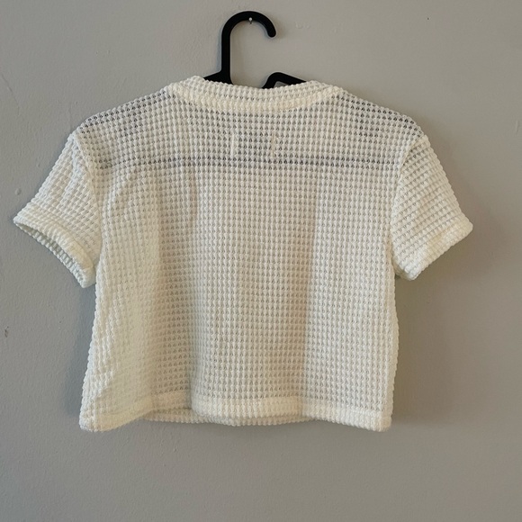 Sixxta crop top white soft nice fabric - Picture 2 of 3